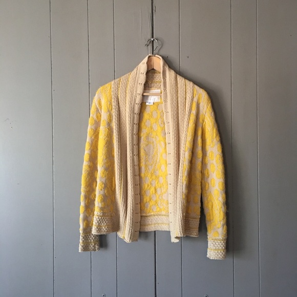 Urban Outfitters Sweaters - ⛳️ 1 HR SALE 🌙UO Cooperative Chunky Rose Cardigan